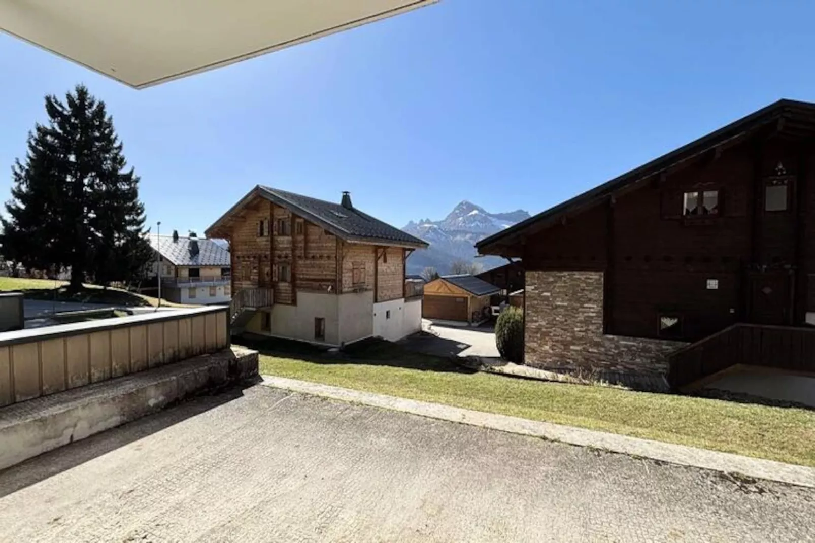 Résidence Les Campanules-Non tagué