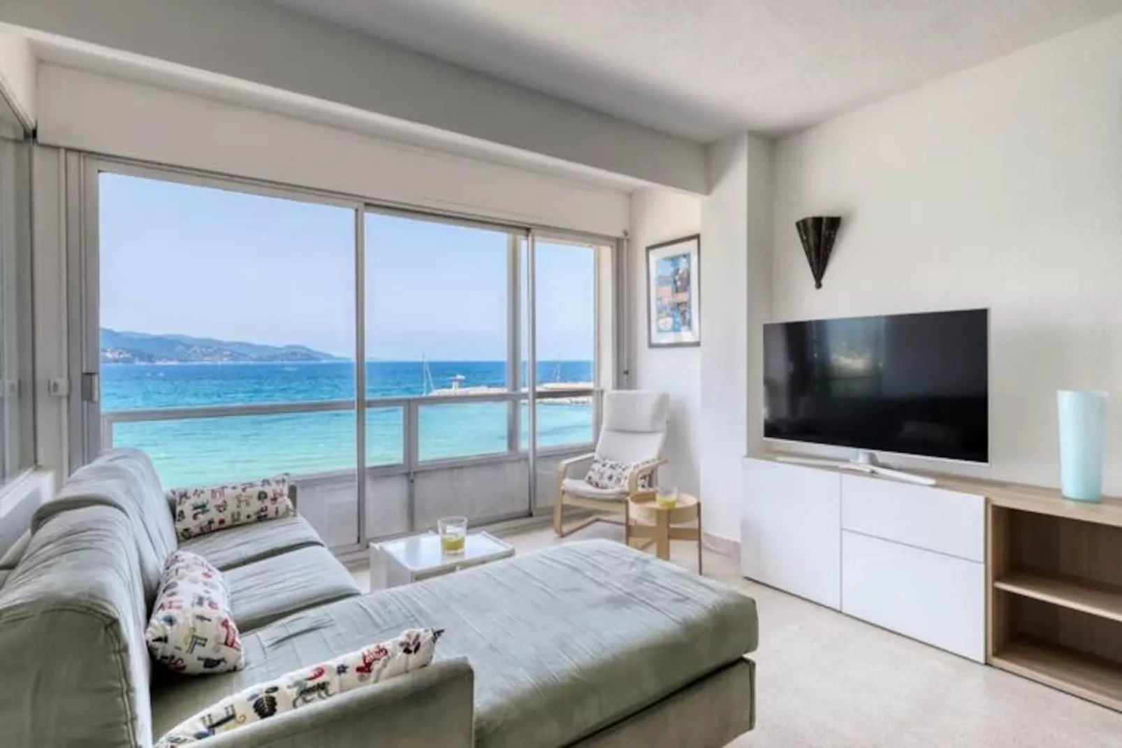 Résidence Magnifique Appartement Front De Mer - 6 Personnes-Untagged