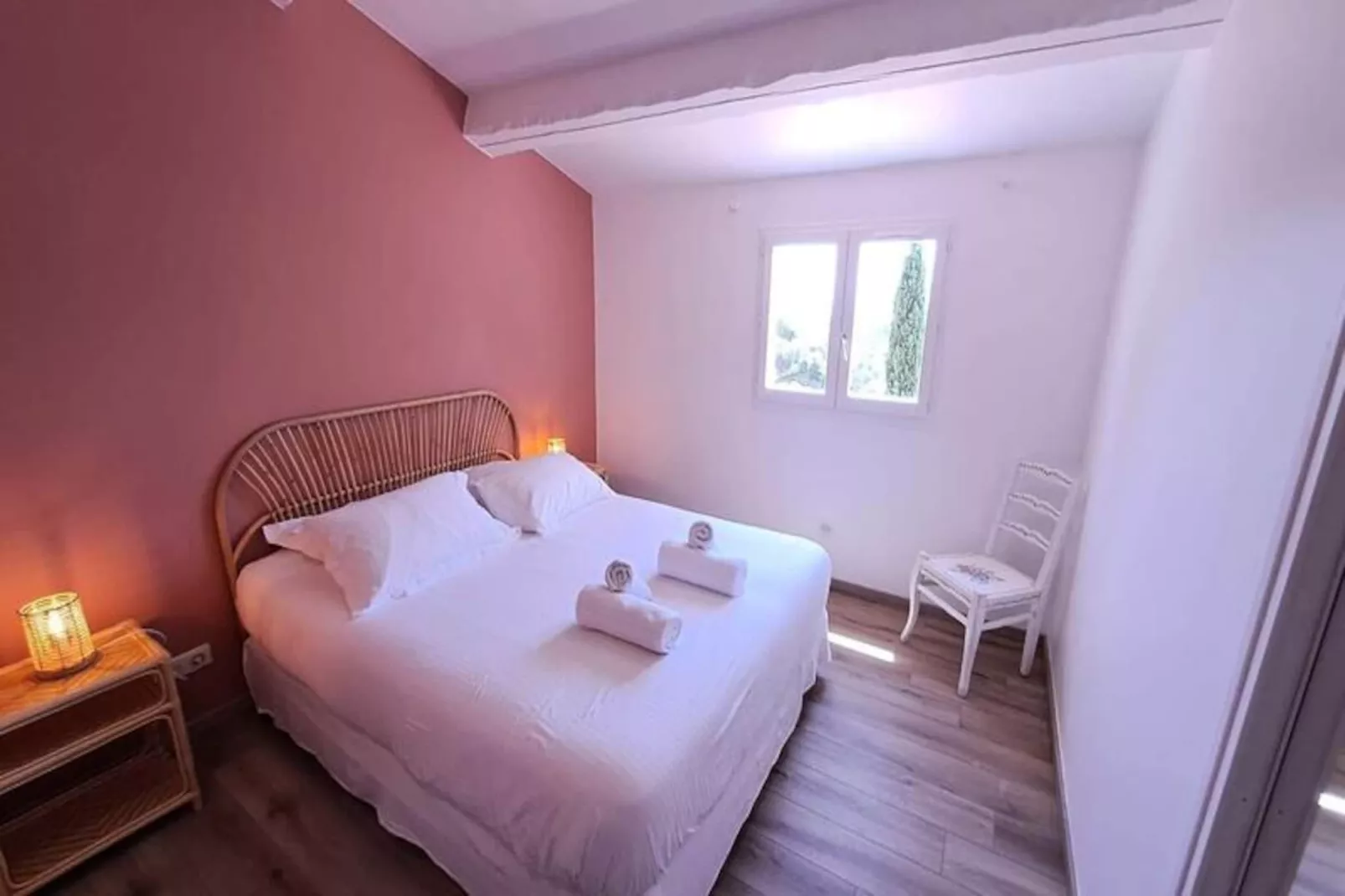 Résidence Villa Vue Mer Et Piscine &agrave; Cavali&egrave;re - 1 Km Plage-Untagged