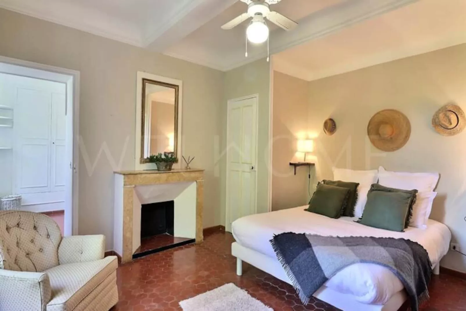 Bastide De L'esclat - Piscine - Champs De Lavandes-Untagged