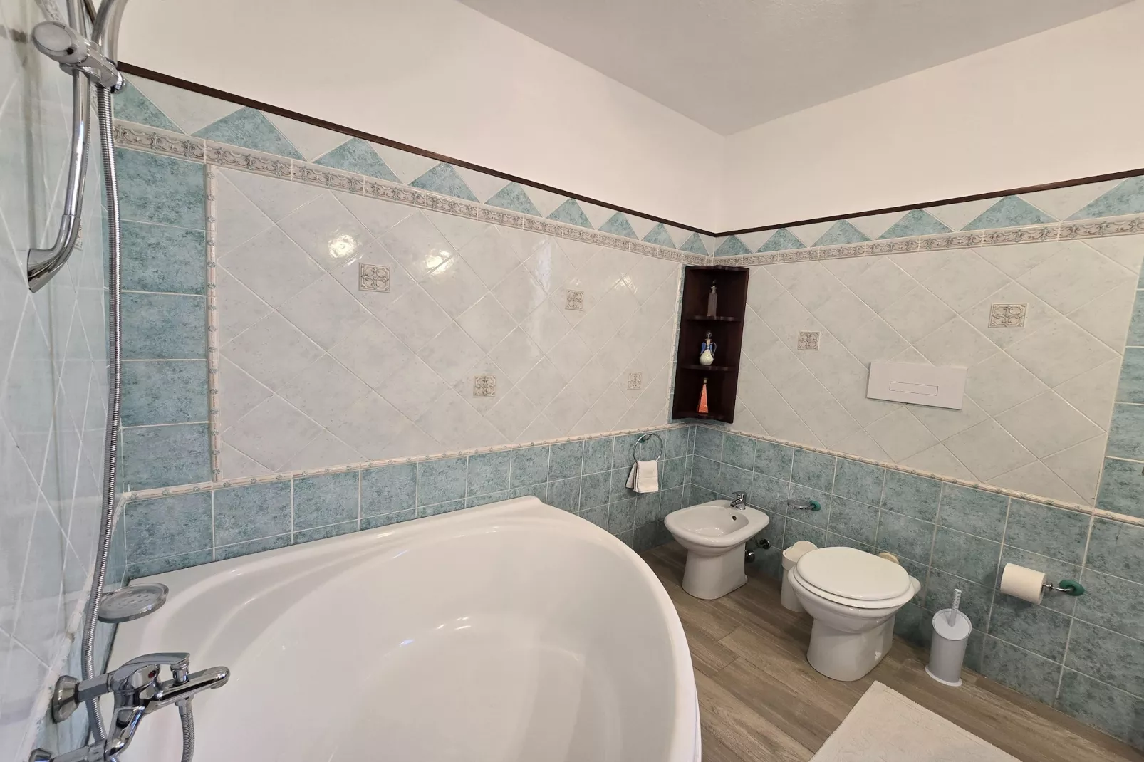 VILLA MARGHERITA-Bathroom