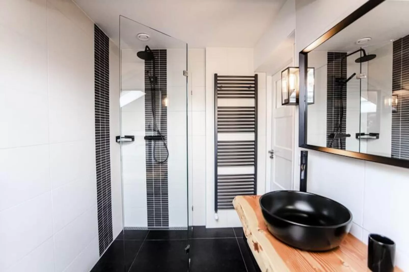 Seawave Apartment 54-Non tagué