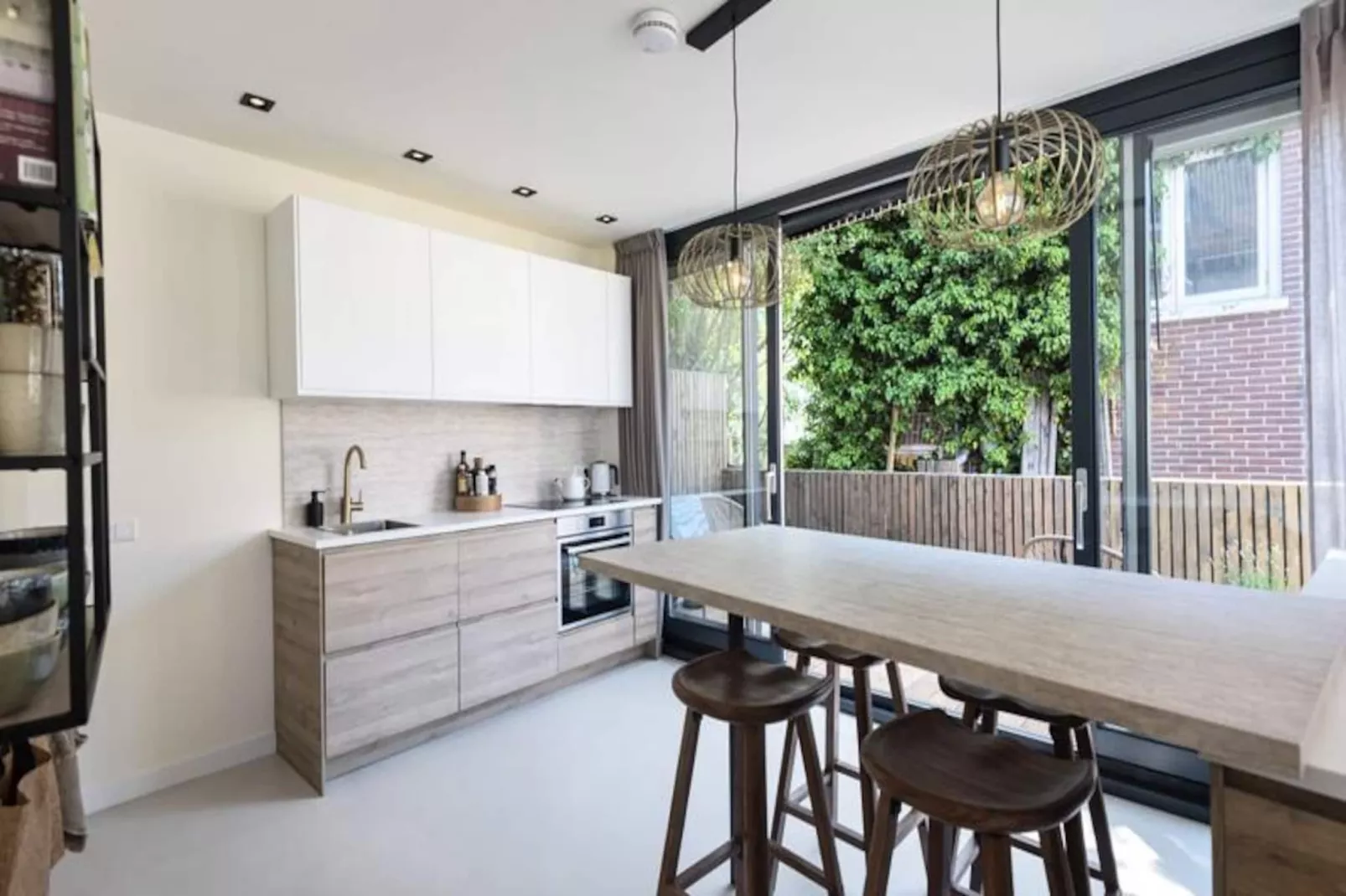 The Modern Burrow-Nicht zugeordnet