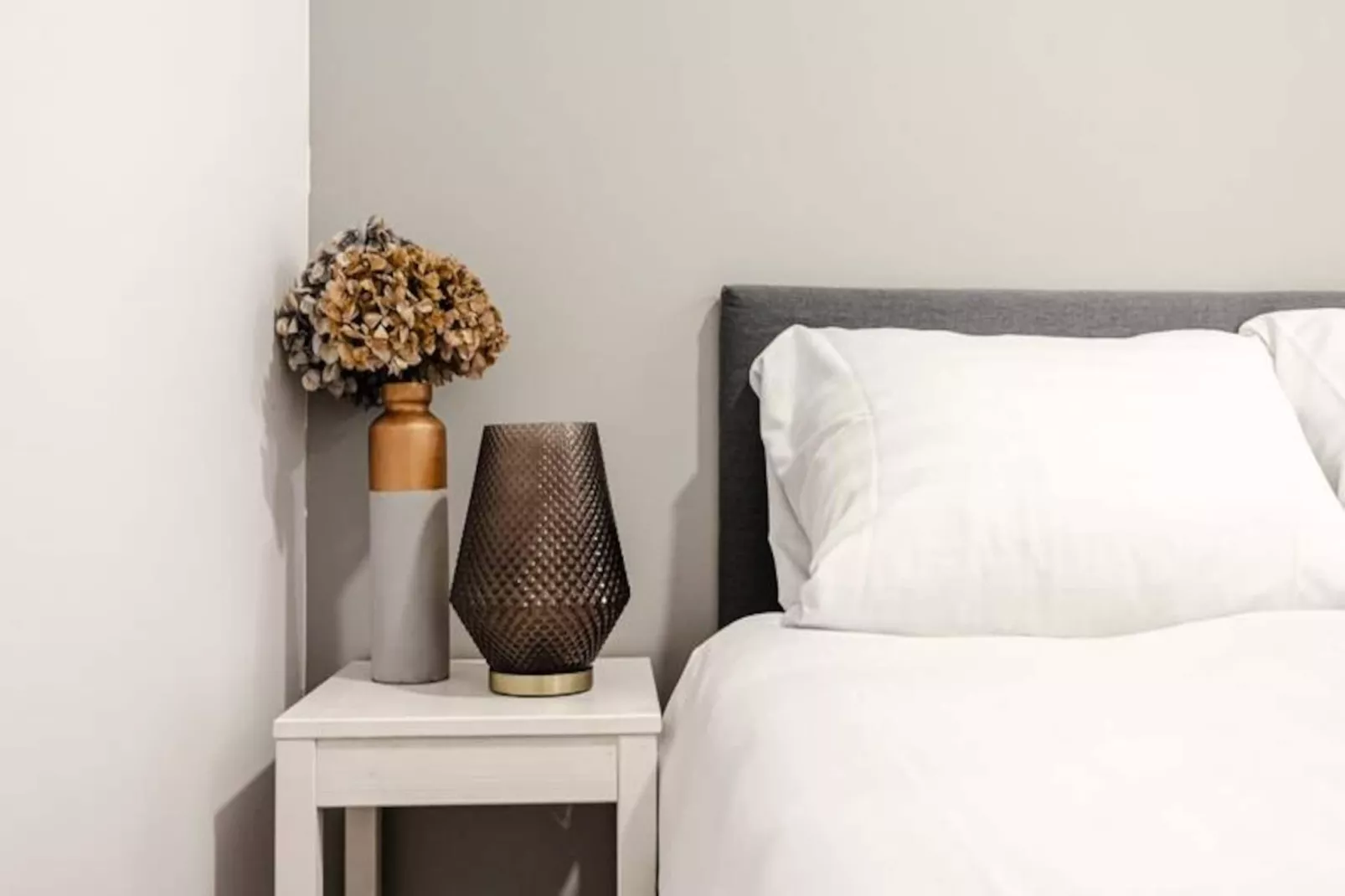 Summer House - Souterrain-Non tagué