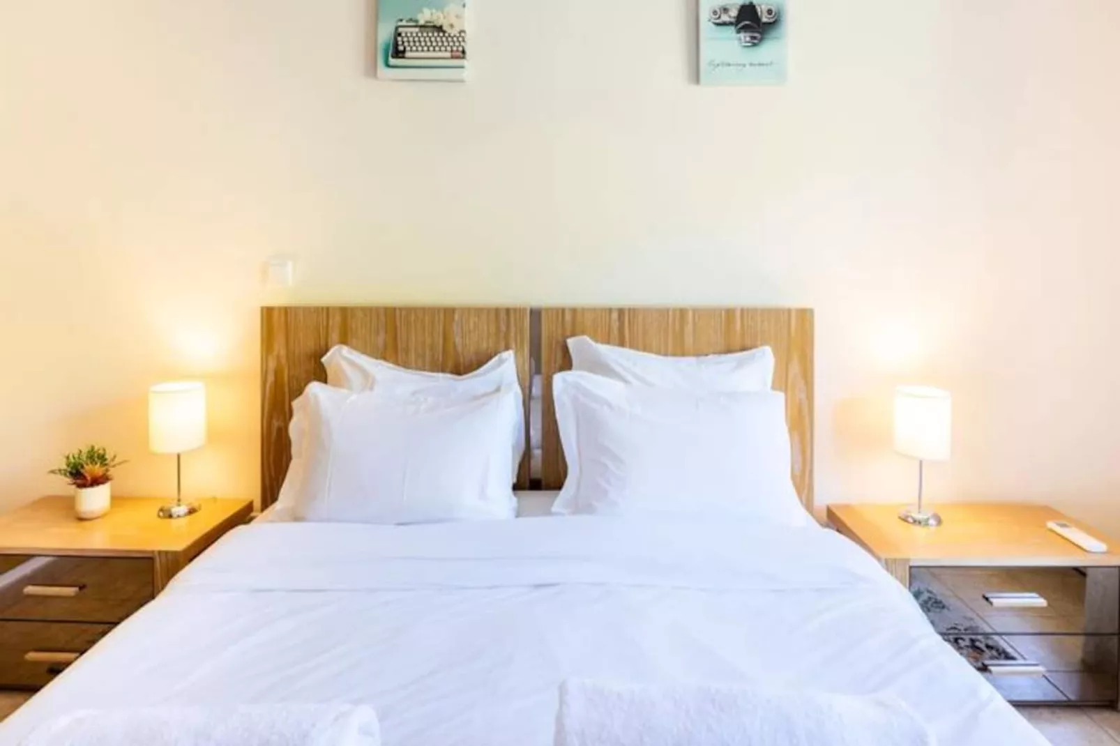 Jacaranda Apartment-Non tagué