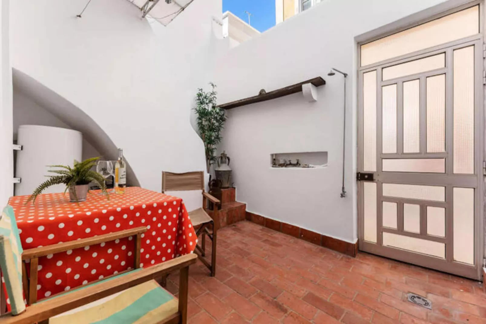 Dourada Townhouse - Olh&atilde;o-Non tagué
