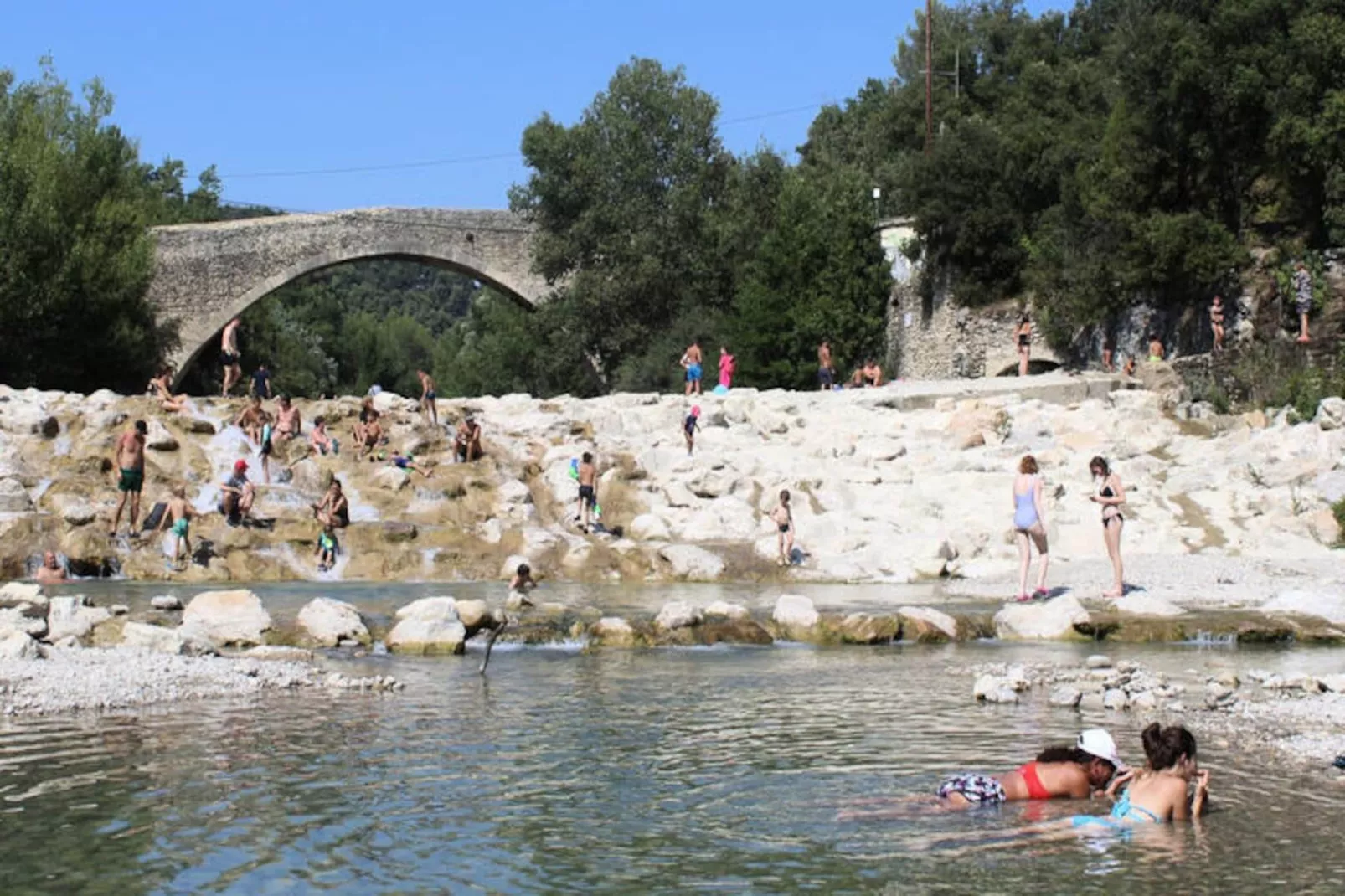 Maison à Entrechaux-Untagged