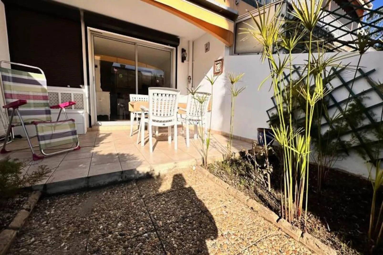 Résidence Les Pinedes - Un Jardin Fleuri &agrave; C&ocirc;t&eacute; De La Plage-Nicht zugeordnet