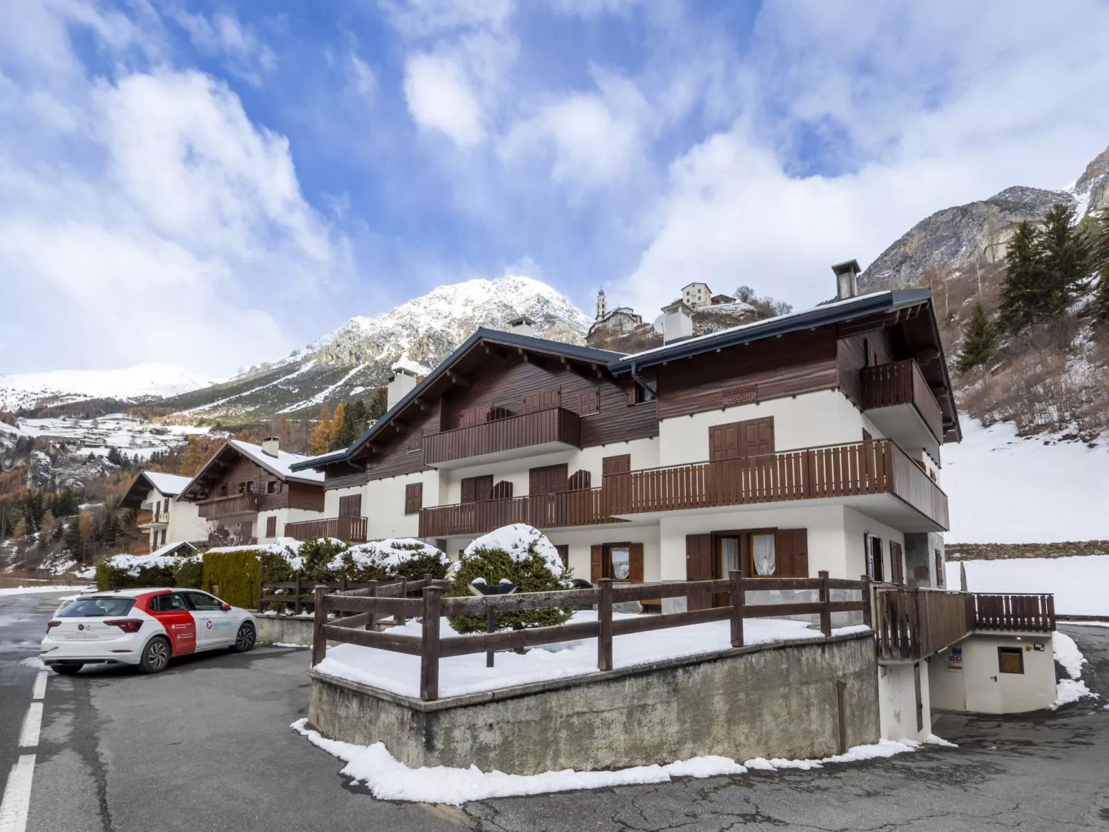 The Silent Sylva-Draußen