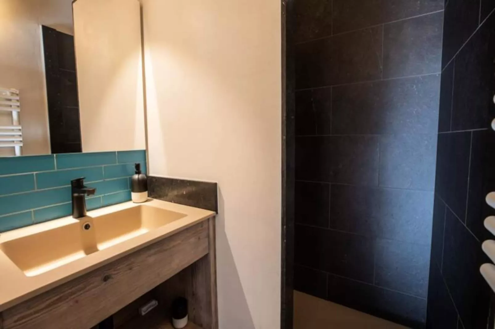 Sherpa 17 Avec Sauna, Front De Neige Mottaret-Non tagué