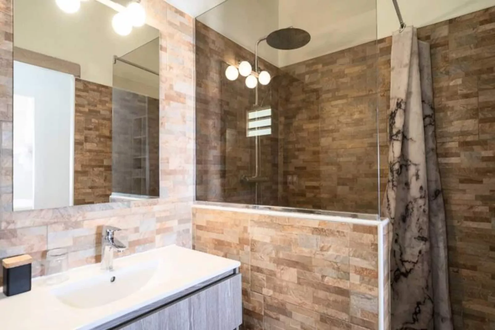 Villa Hibiscus-Non tagué