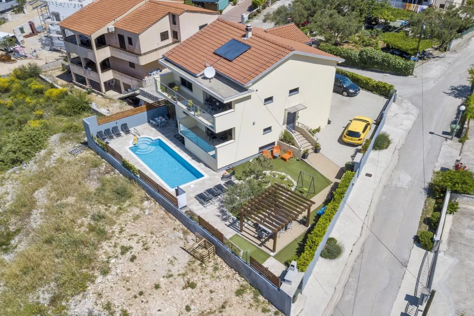 Apartment Cvita & Roza - Two Bedroom Apartment with Balcony and Sea View (Roza) (A1)-Outdoor