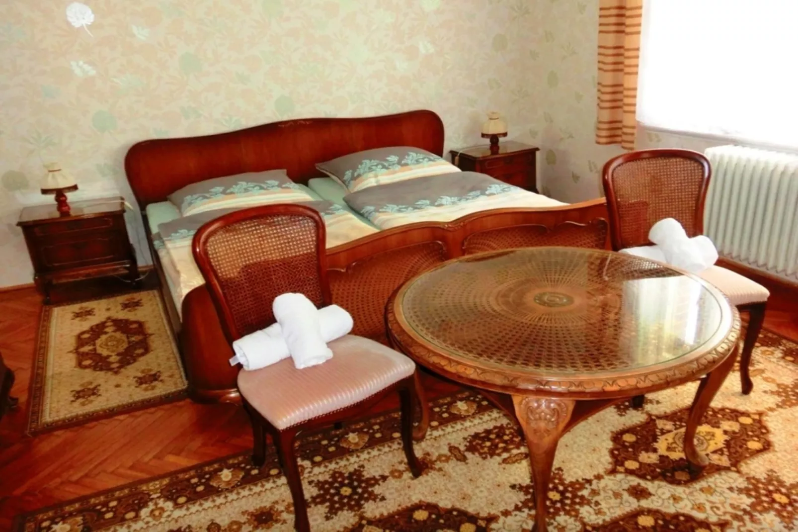 Ferienhaus in Budapest mit großem Garten-Bedroom