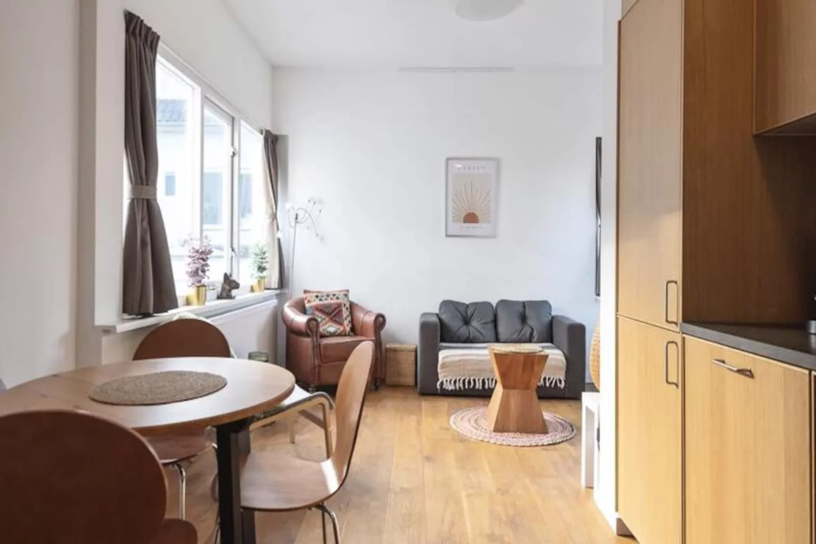Isa Mae Apartment - Non tagué