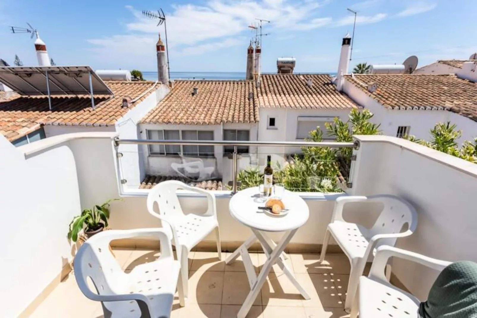 Mariners (4) - Bright And Stylish Apartment-Untagged