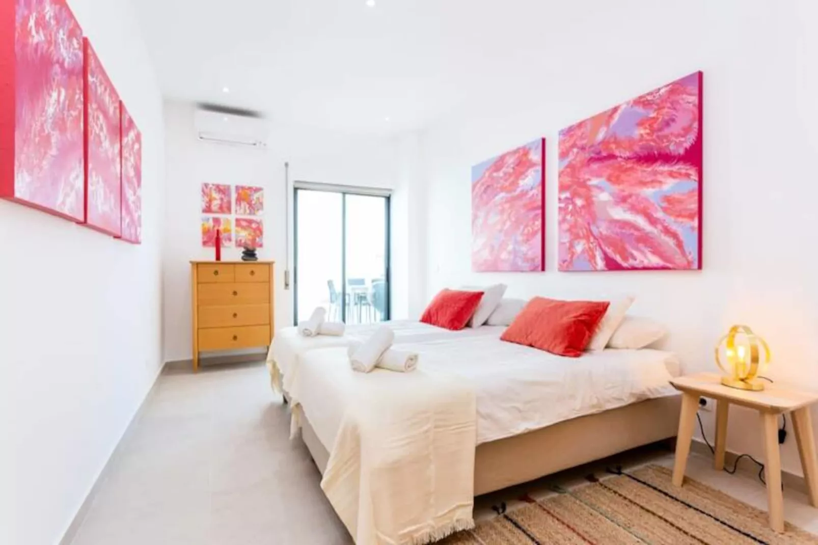 Art-inspired Modern Apartment T3-Non tagué