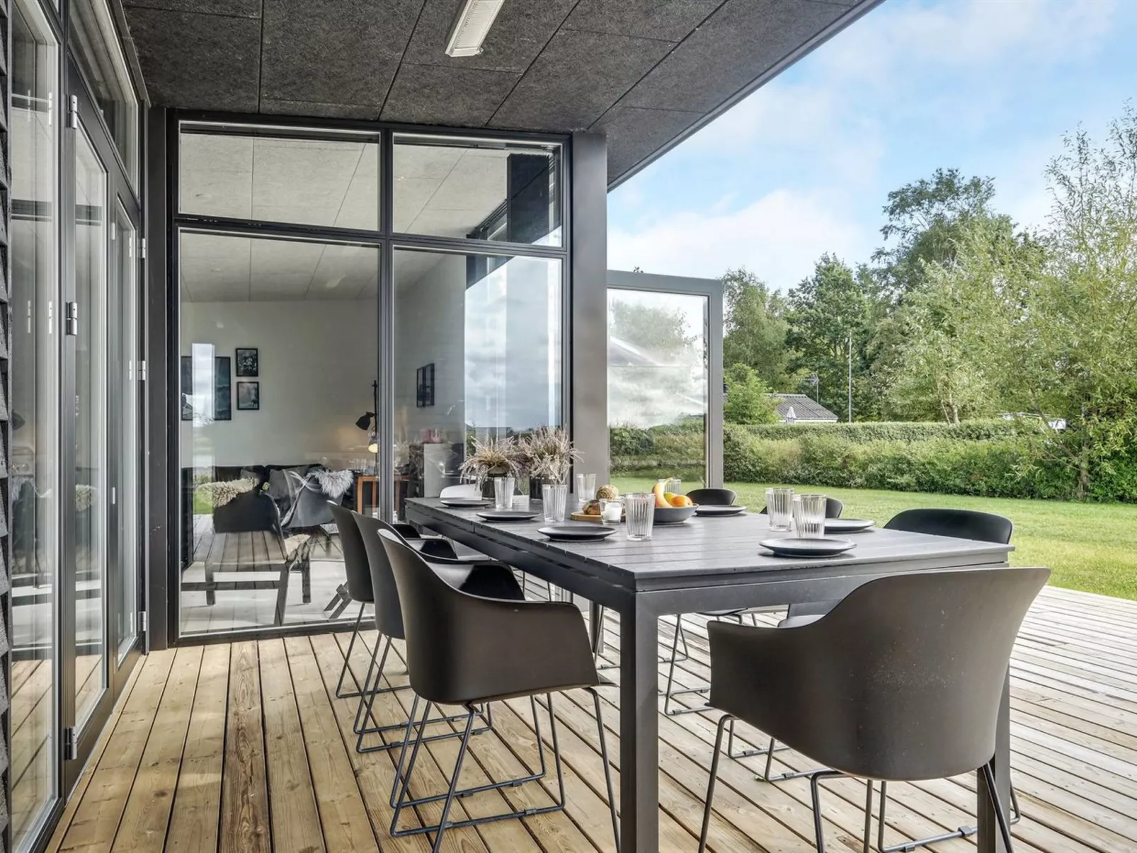 "Emelina" - 300m from the sea-Draußen