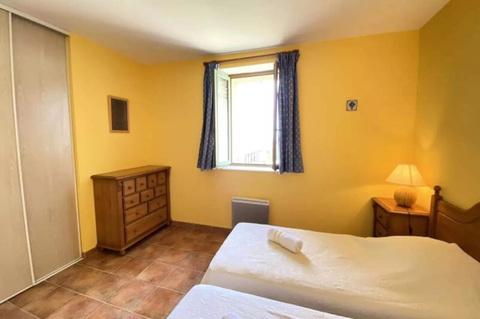 04b7 : Beau T3 Au Coeur Des Lavandes - Piscine-Untagged