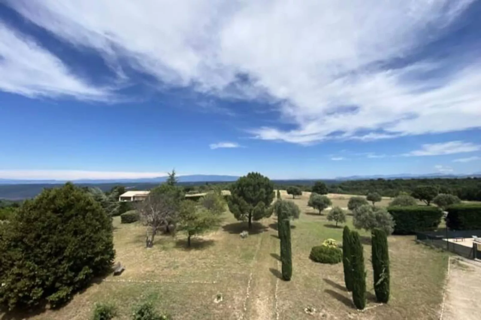 04b5 : Beau Studio Dans Un Mas Proven&ccedil;al - Piscine-Nicht zugeordnet