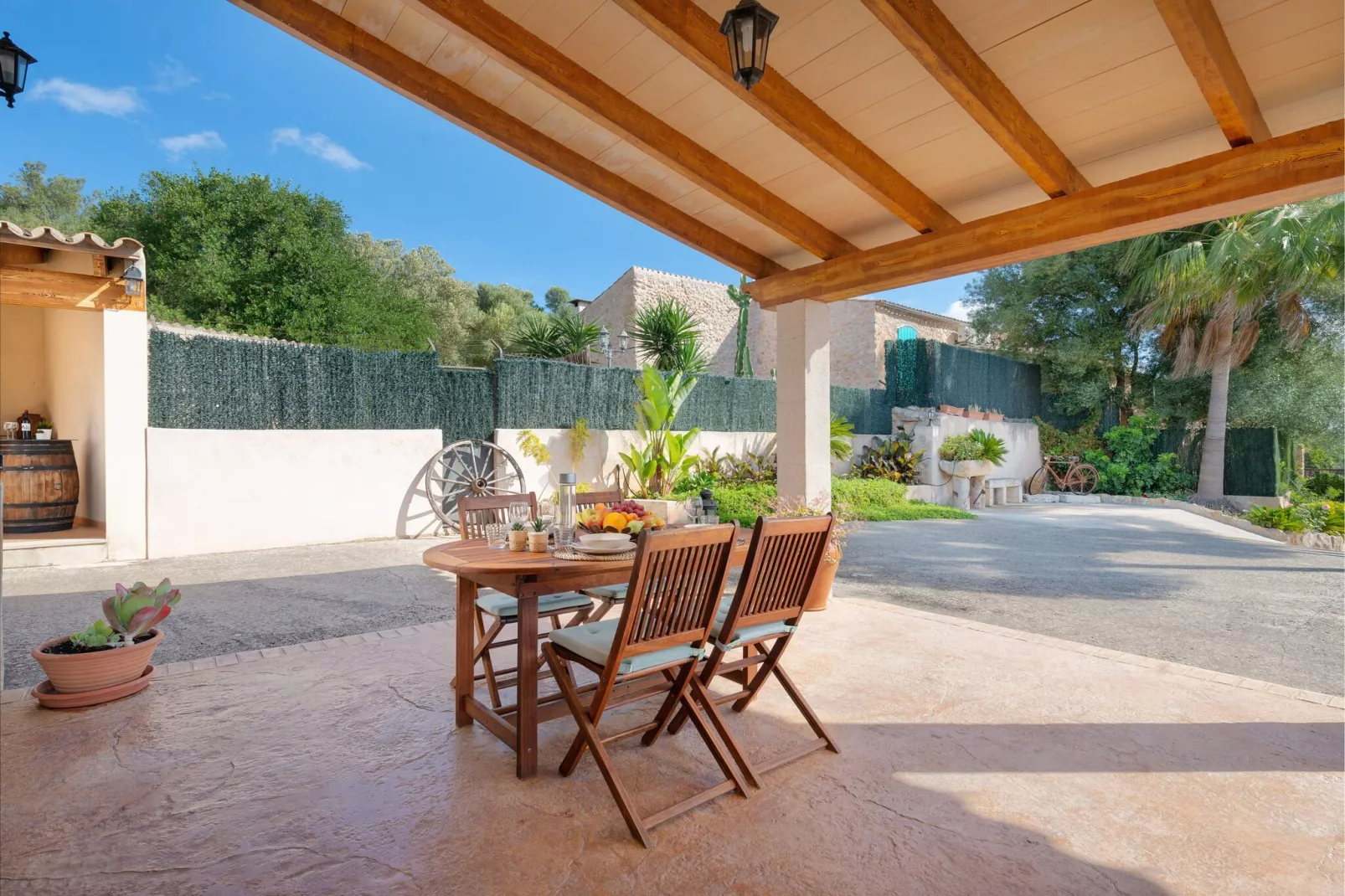 Vista Sol-Exterior summer