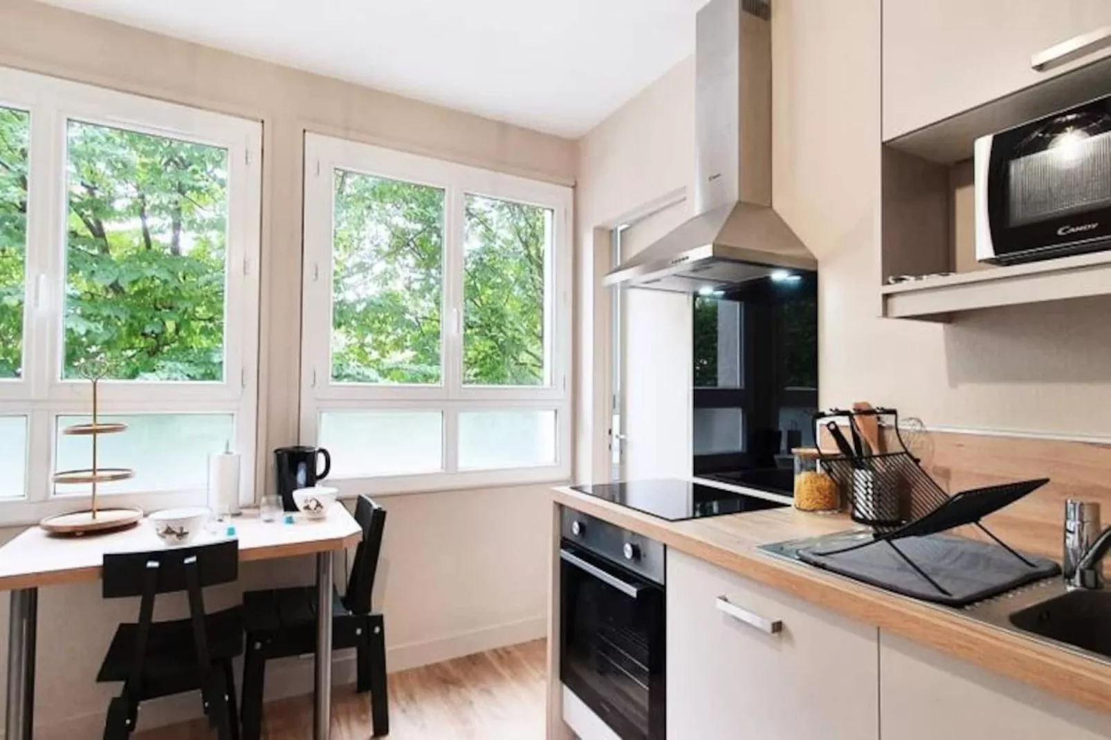 🦋 The Butterfly - Standing ****-Nicht zugeordnet