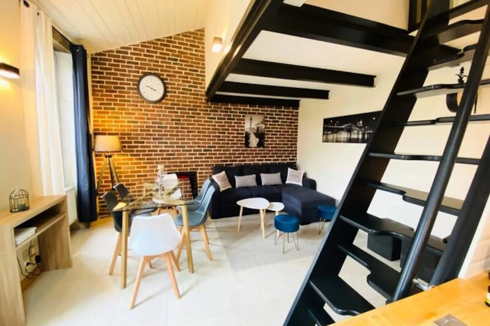 Maison à La Rochelle-Nicht zugeordnet