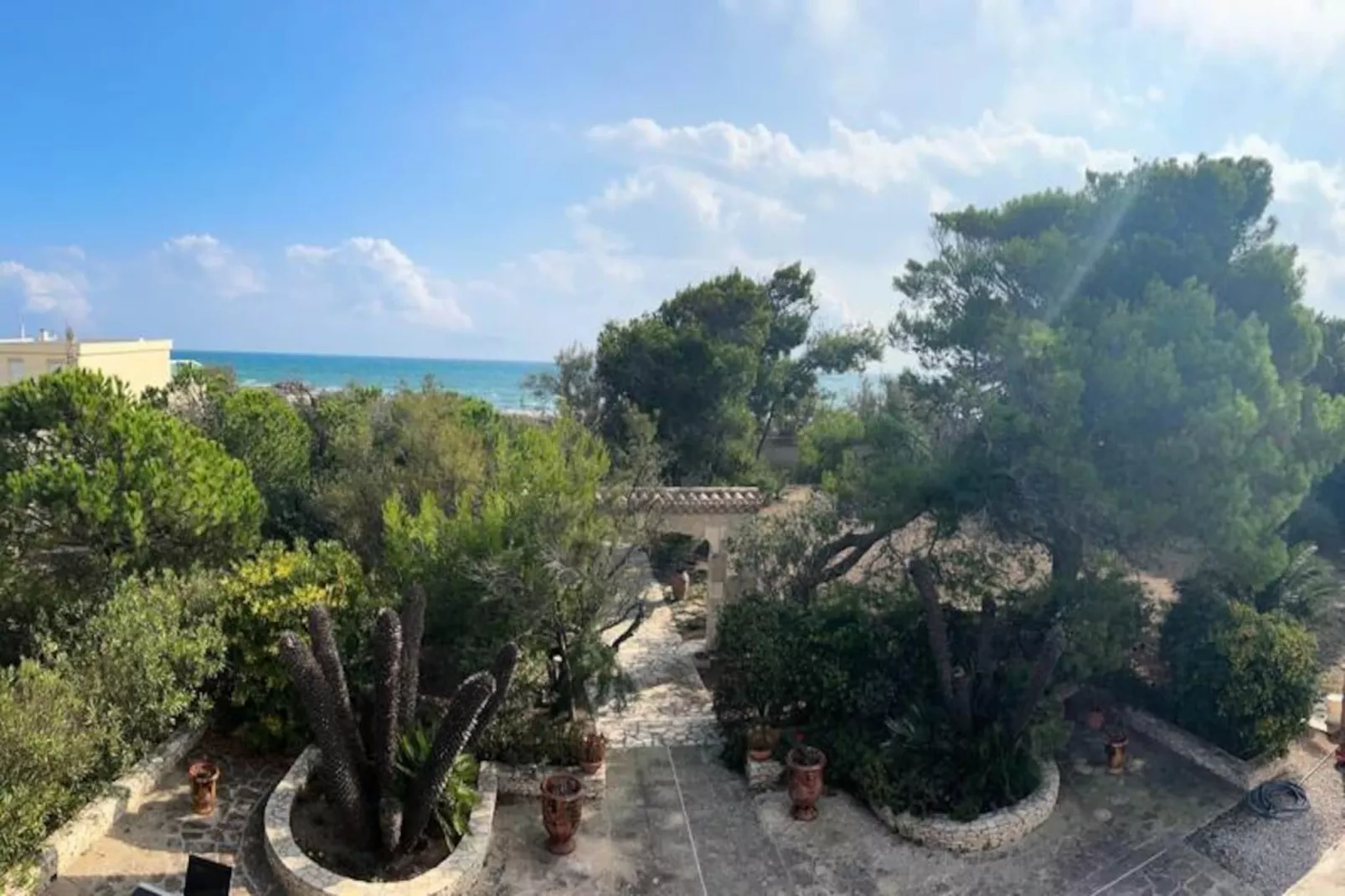 Villa Secret Du Jardin Face &agrave; La Mer-Untagged