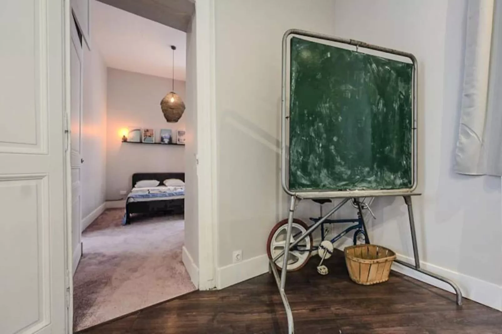 | Le Notre Dame 🎈 - Untagged