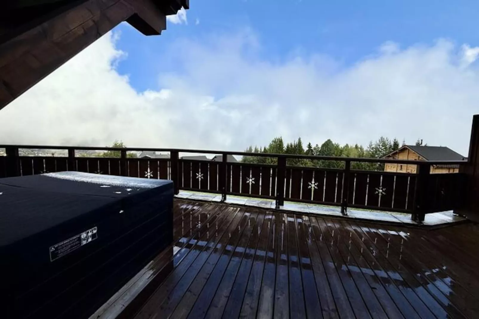 Résidence Complexe Aiguilles-Untagged