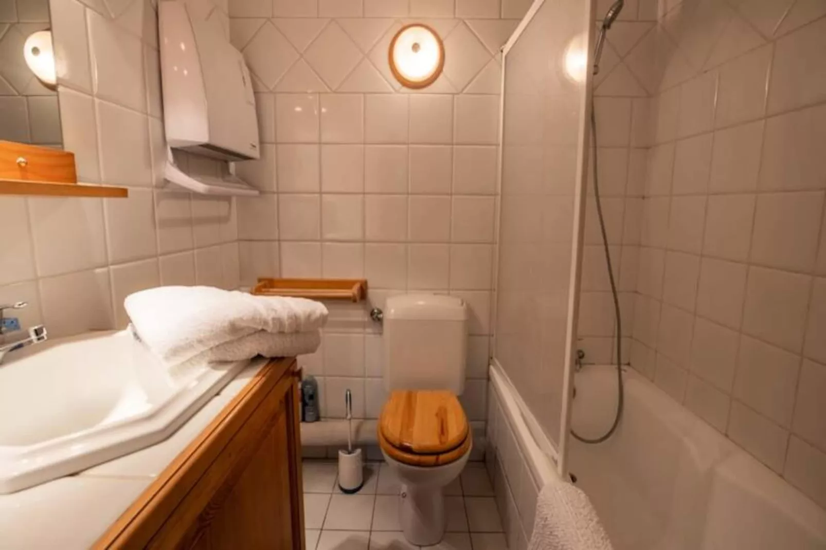 Krystor 4 - Untagged