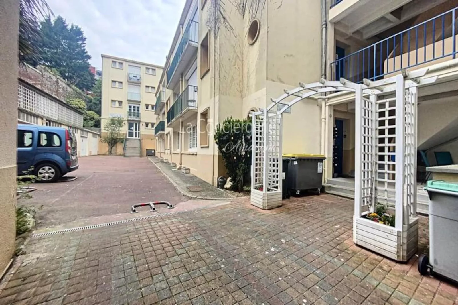 Résidence Th 23 -  🌊 Charmant Appartement Vue Sur Le Port 🌞-Non tagué