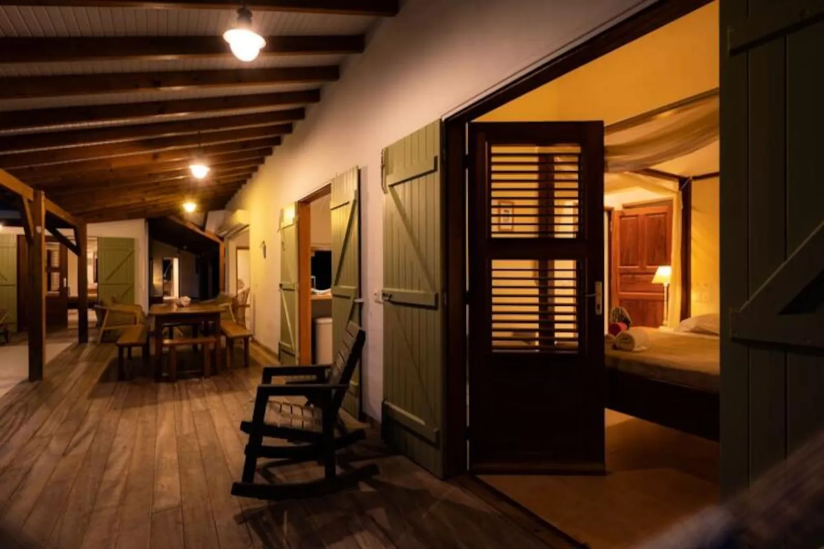 Villa Jacaranda - Untagged