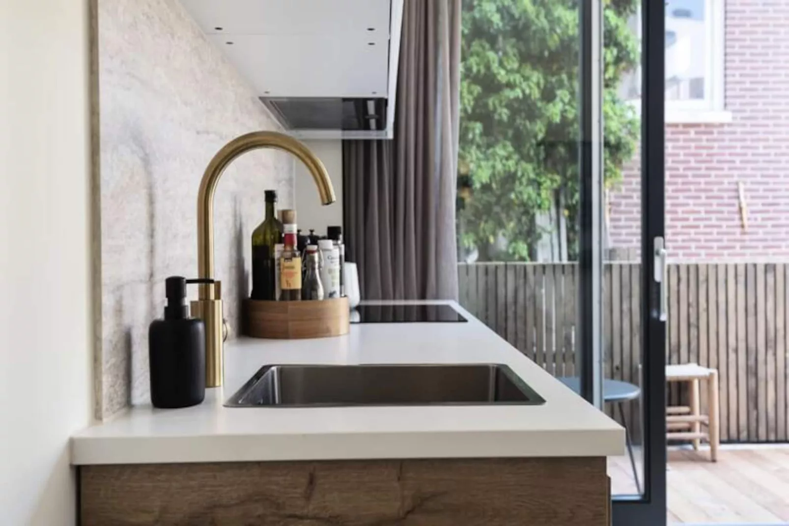 The Modern Burrow-Nicht zugeordnet