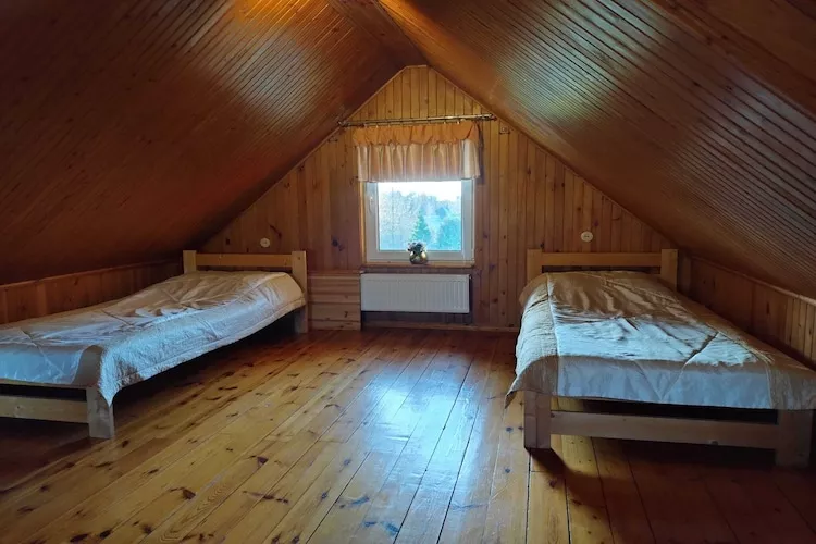 Dom wakacyjny w Szymbarku dla max 8 osób-Bedroom