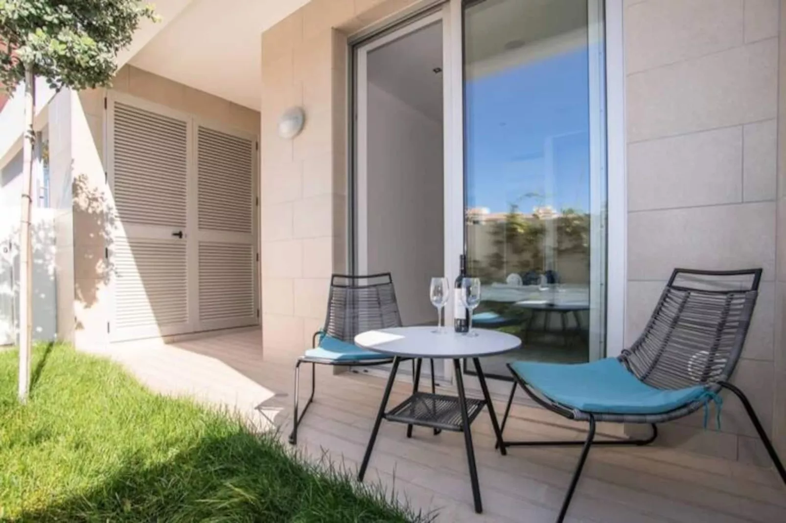 Zentuni Ocean Front-Nicht zugeordnet