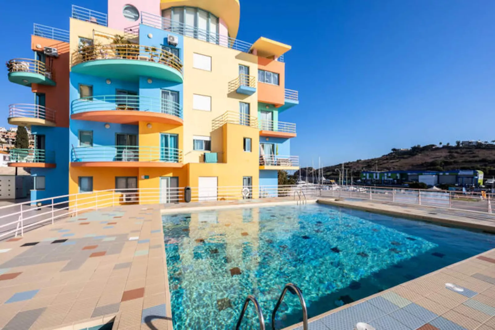 Casa Das Cores-Untagged