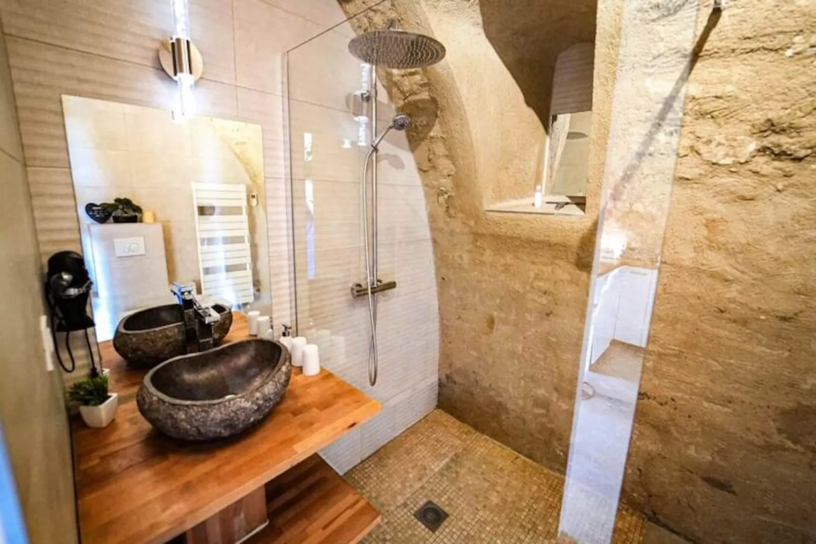 Loft En Pierre | Domaine Paradis-Untagged