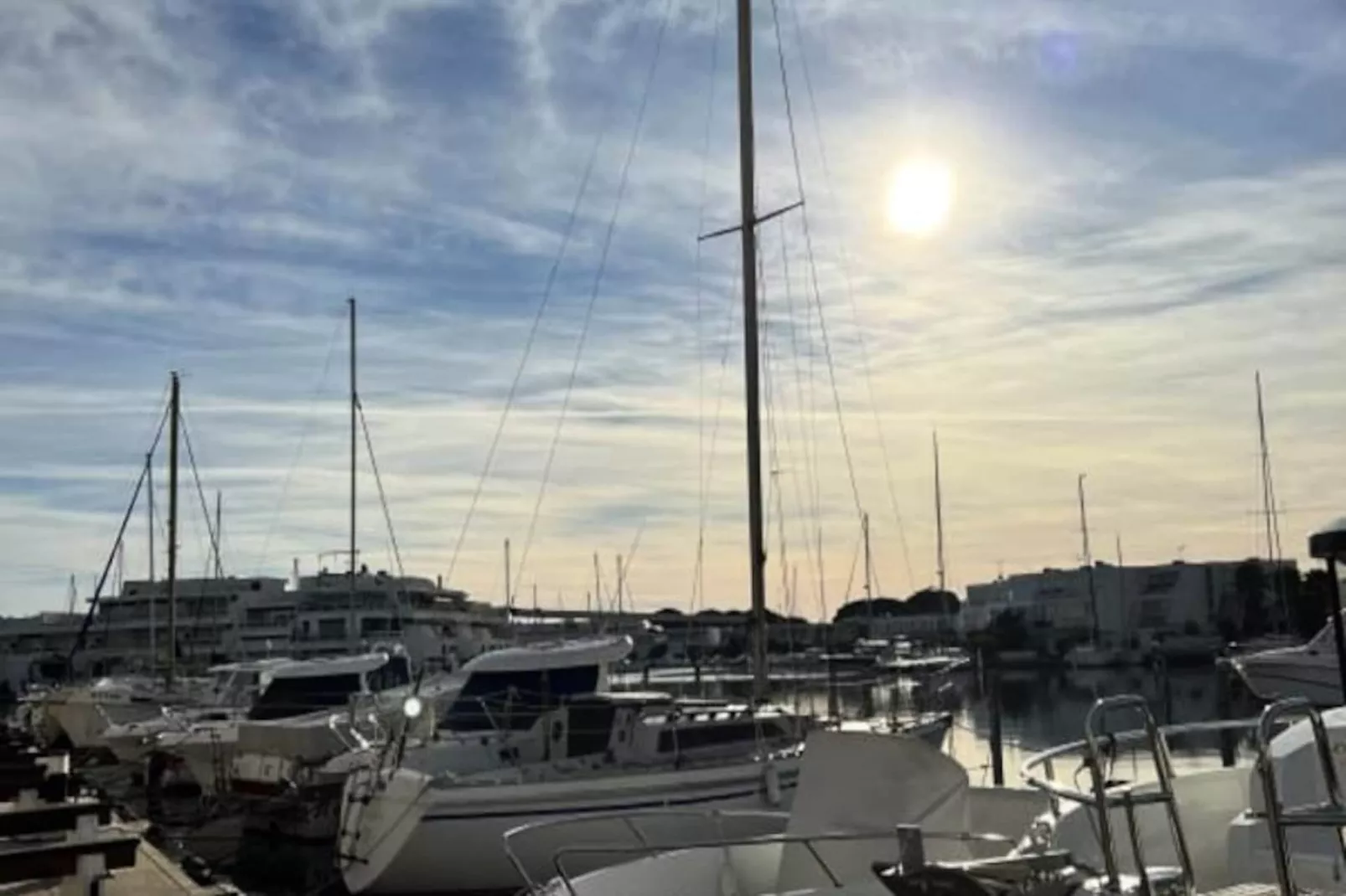 Résidence La Marina De Lairan : 2 Chambres Terrasse Vue Port De Plaisance-Nicht zugeordnet