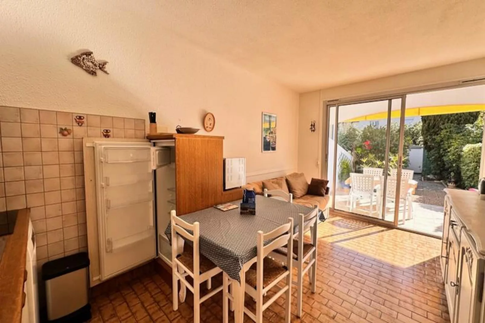 Résidence Les Pinedes - Un Jardin Fleuri &agrave; C&ocirc;t&eacute; De La Plage-Nicht zugeordnet