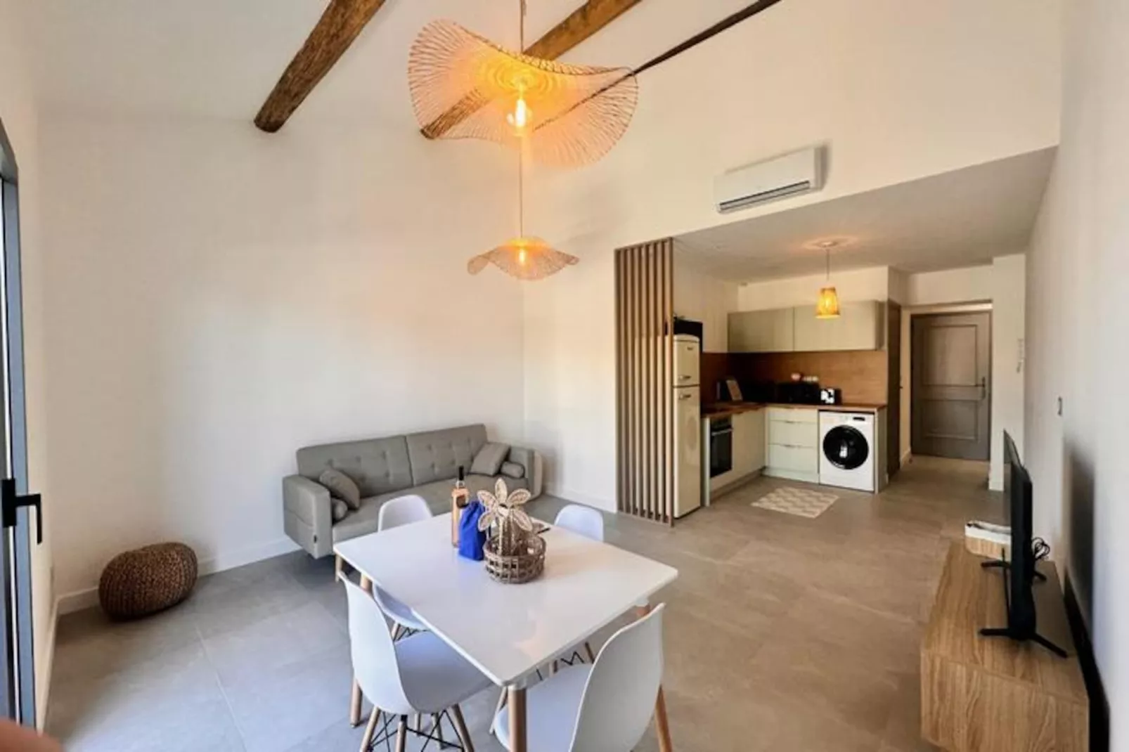 Résidence Les Palmiers -  Appartement Une Chambre Vue Canal-Non tagué