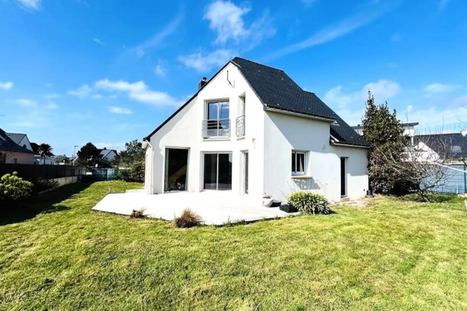 Résidence Eva-ploemeur-Untagged