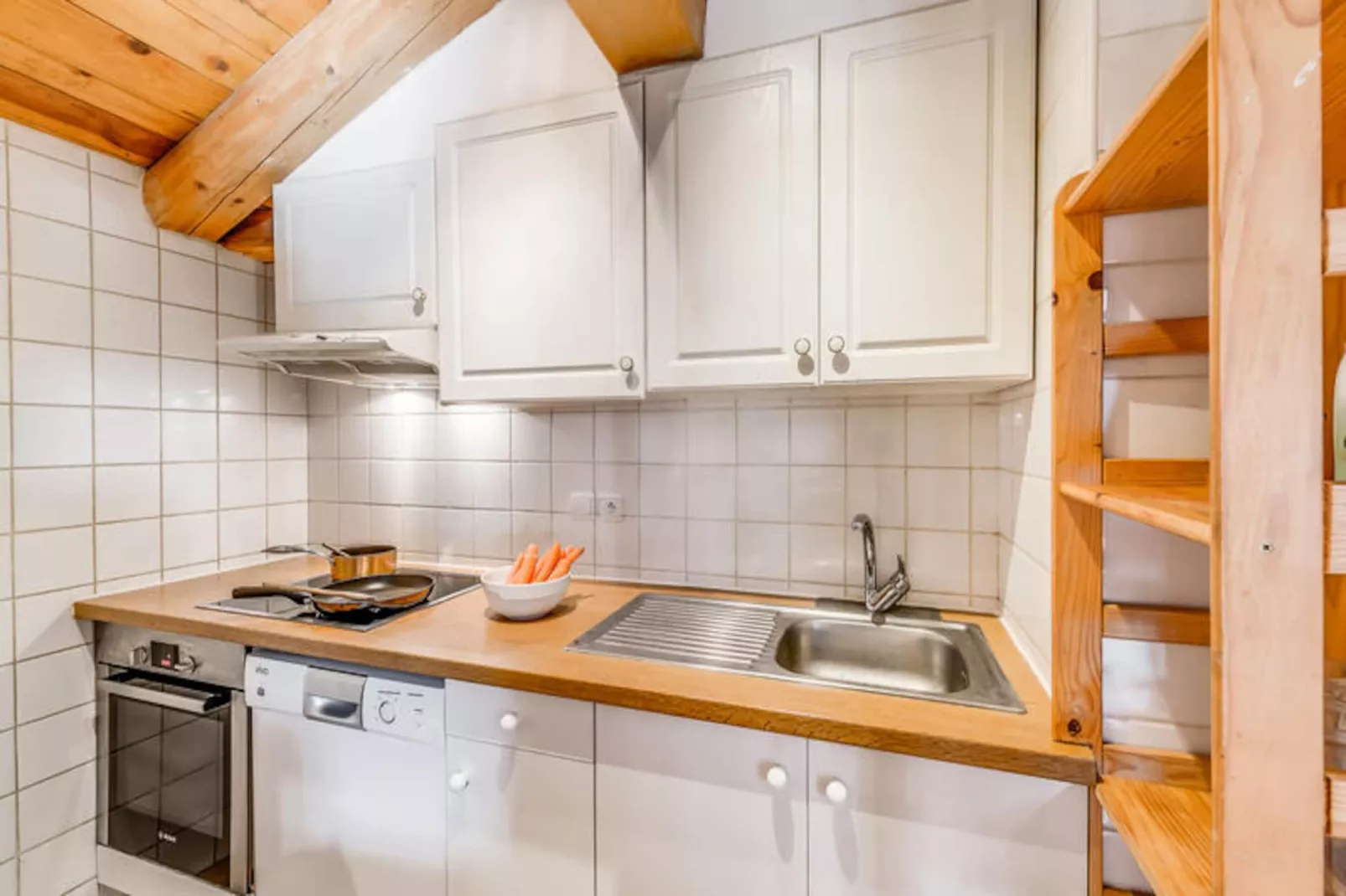 Chalet Gypaete-Untagged