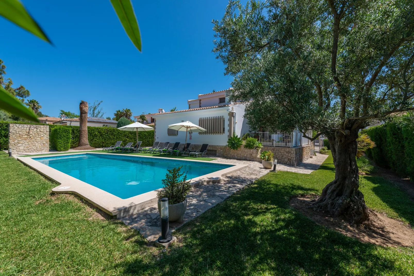 Can Llorens-Exterior summer