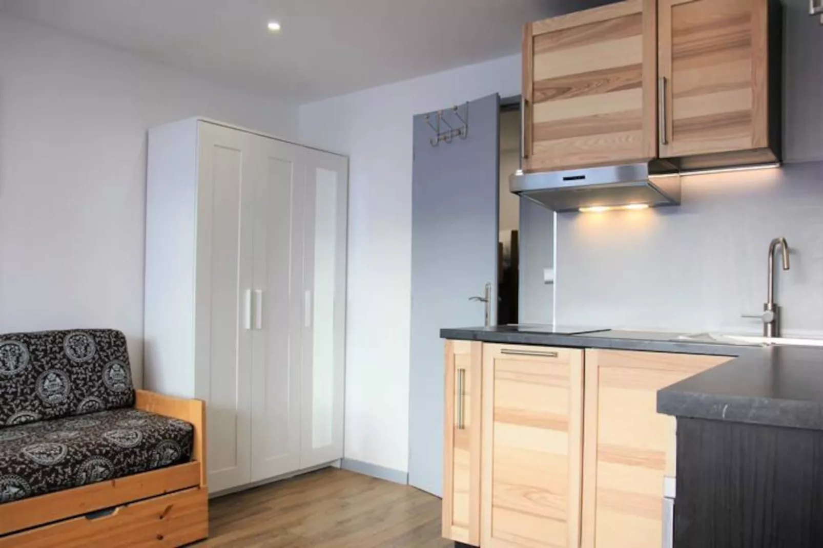 Résidence Neves-Non tagué