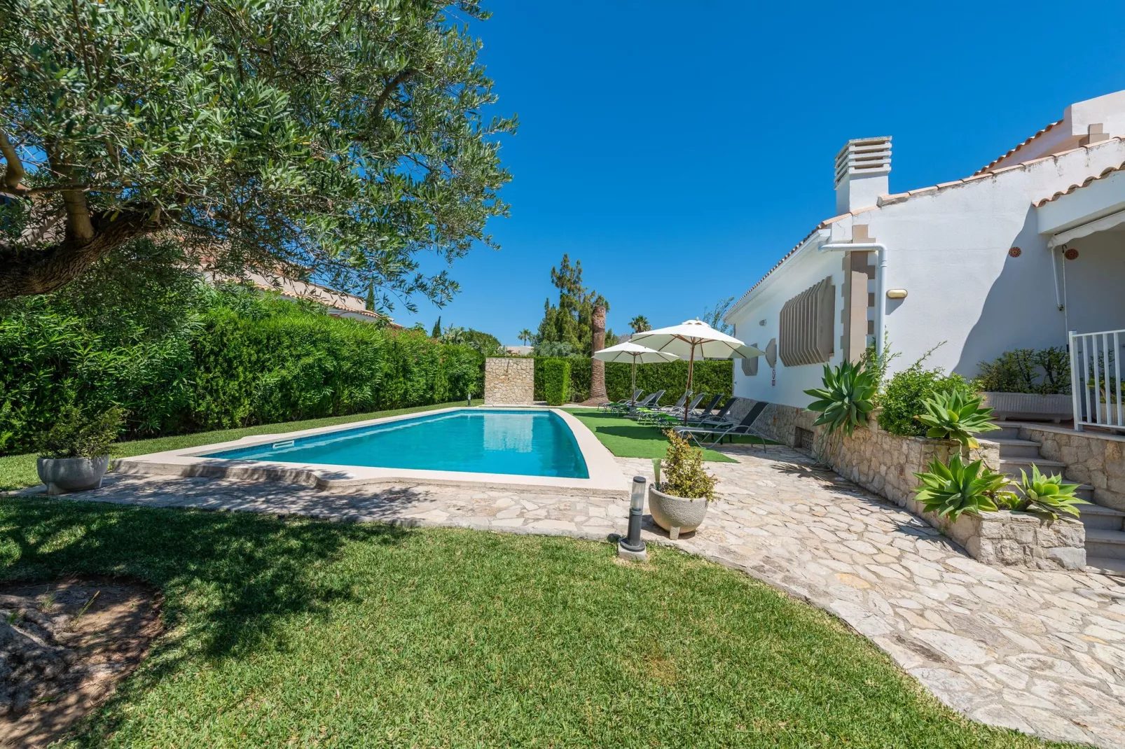 Can Llorens-Exterior summer