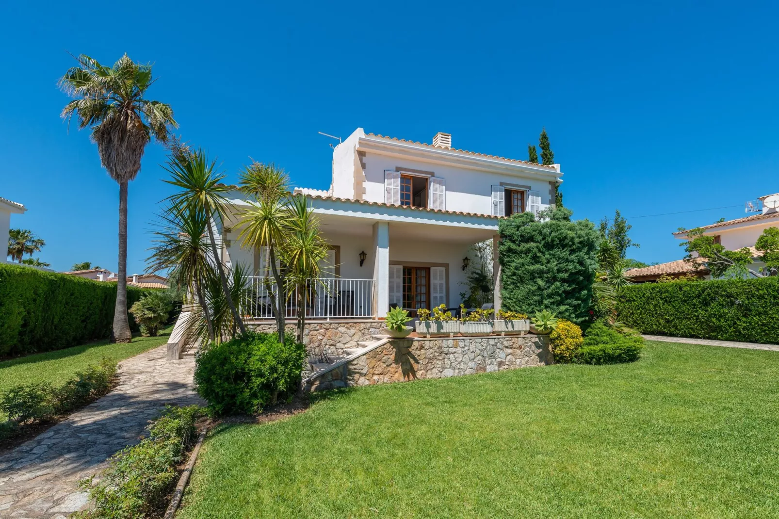 Can Llorens-Exterior summer