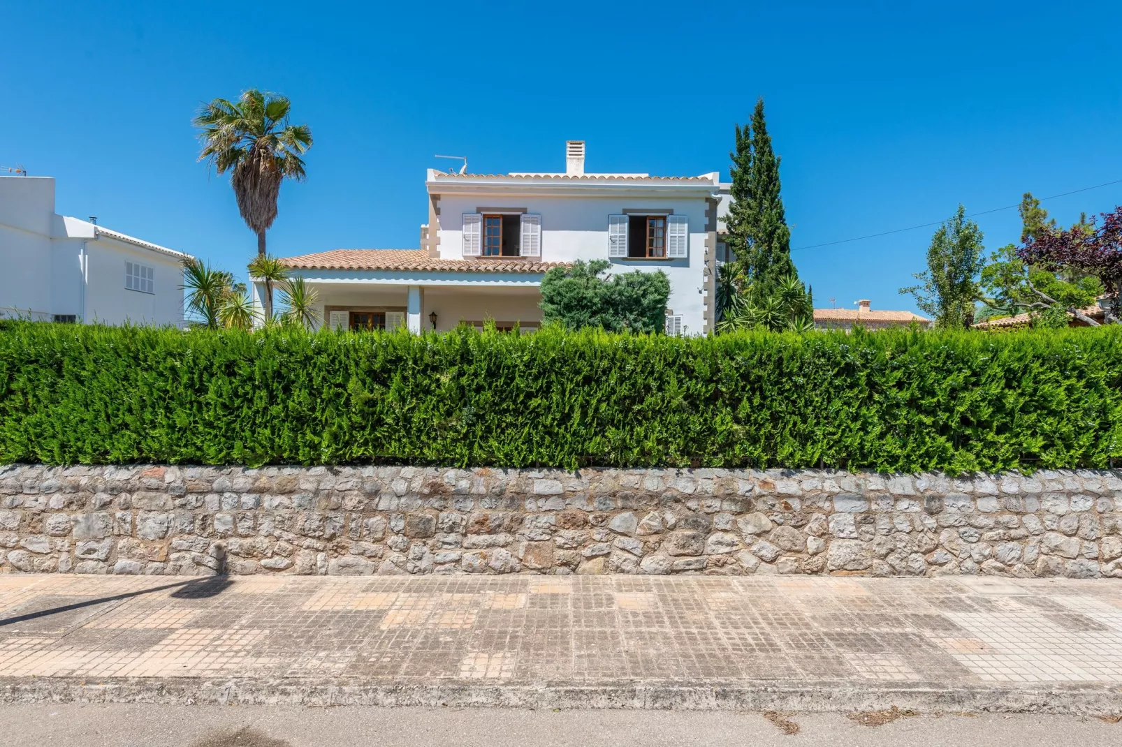 Can Llorens-Exterior summer