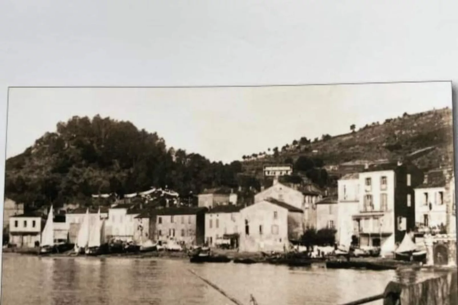 Résidence Balcon Des îles D'or. T2 Front De Mer Plein-centre-Nicht zugeordnet