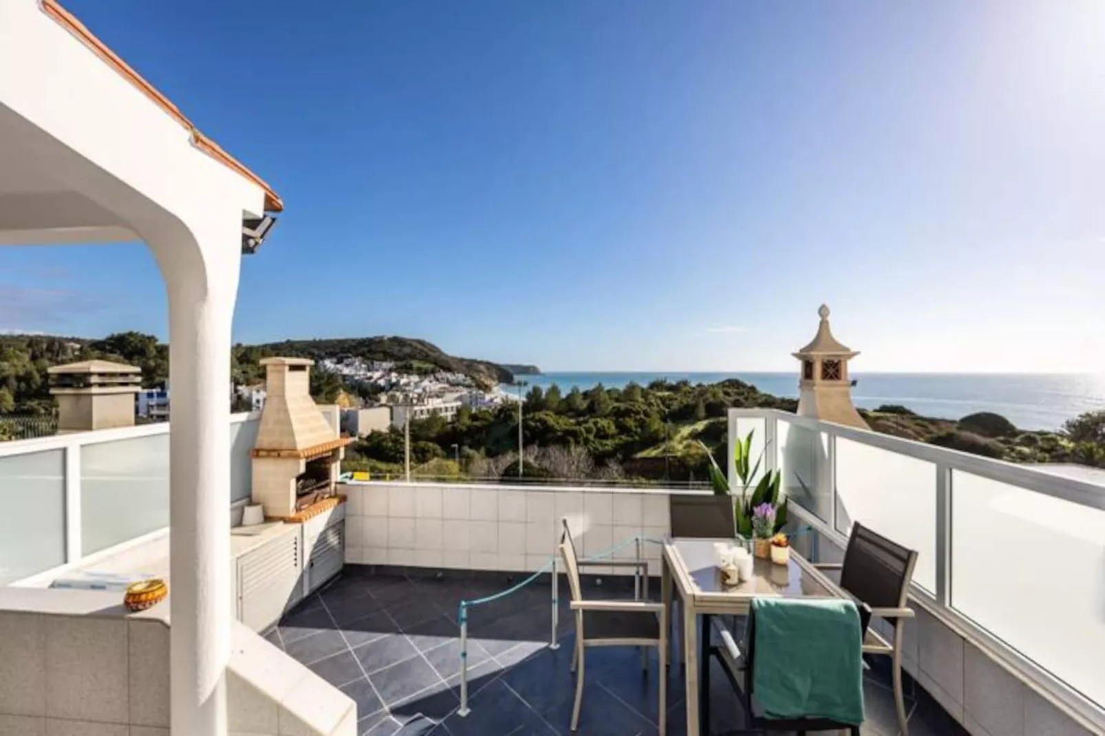 Bay View Townhouse-Non tagué