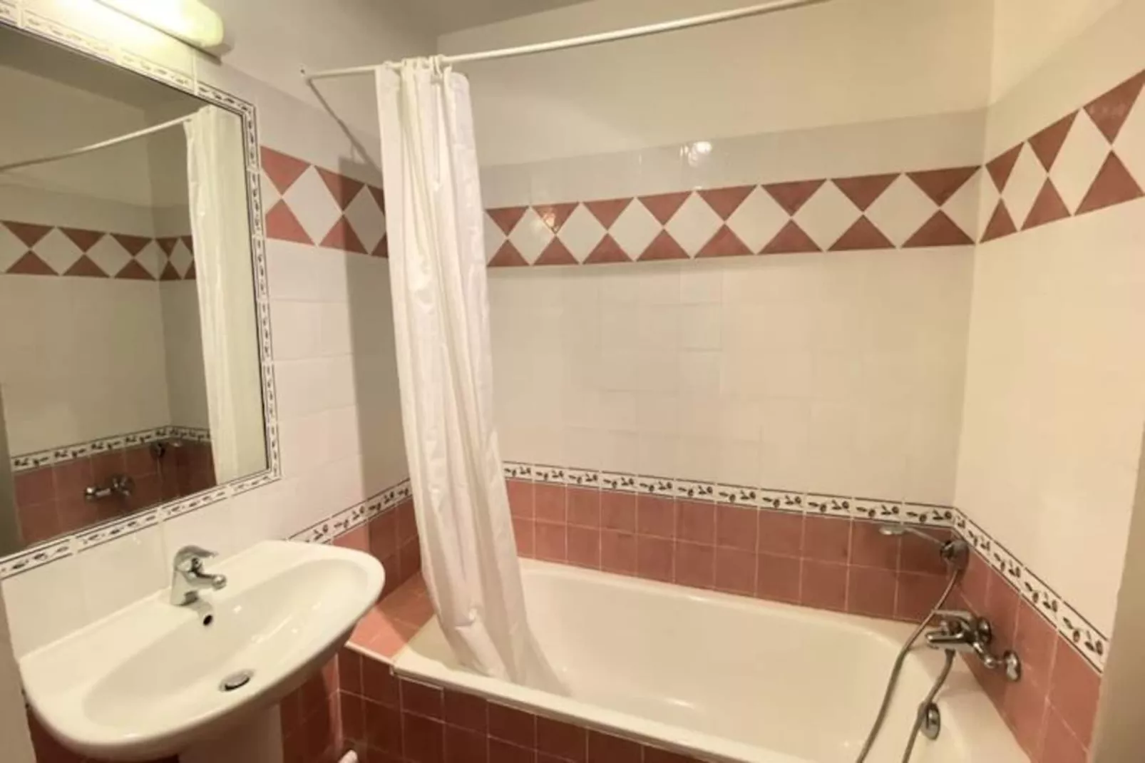 04b9 : Beau T3 Au Coeur Des Lavandes - Piscine-Untagged